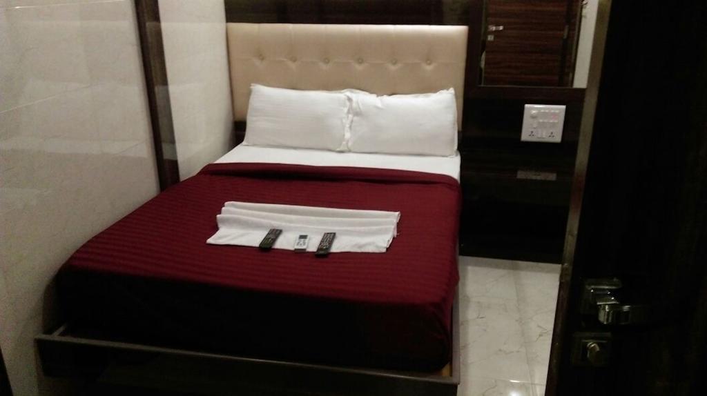 Hotel Palace Residency Bombay Exterior foto